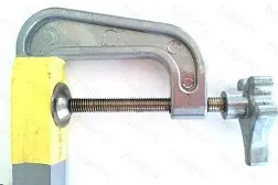 Кронштейн для датчика эхолота (струбцина)