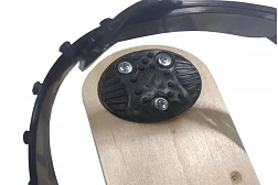 Крепления полужесткие для охотничьих лыж