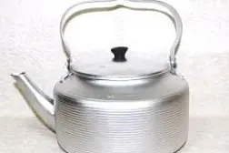 Чайник алюминиевый 2 л