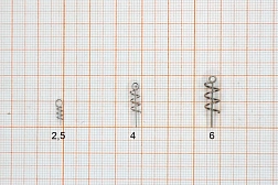 Спираль с направляющей для фиксации приманки