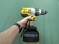 Термочехол Терникс под аккумулятор шуруповерта Термочехол Терникс под аккумулятор шуруповерта